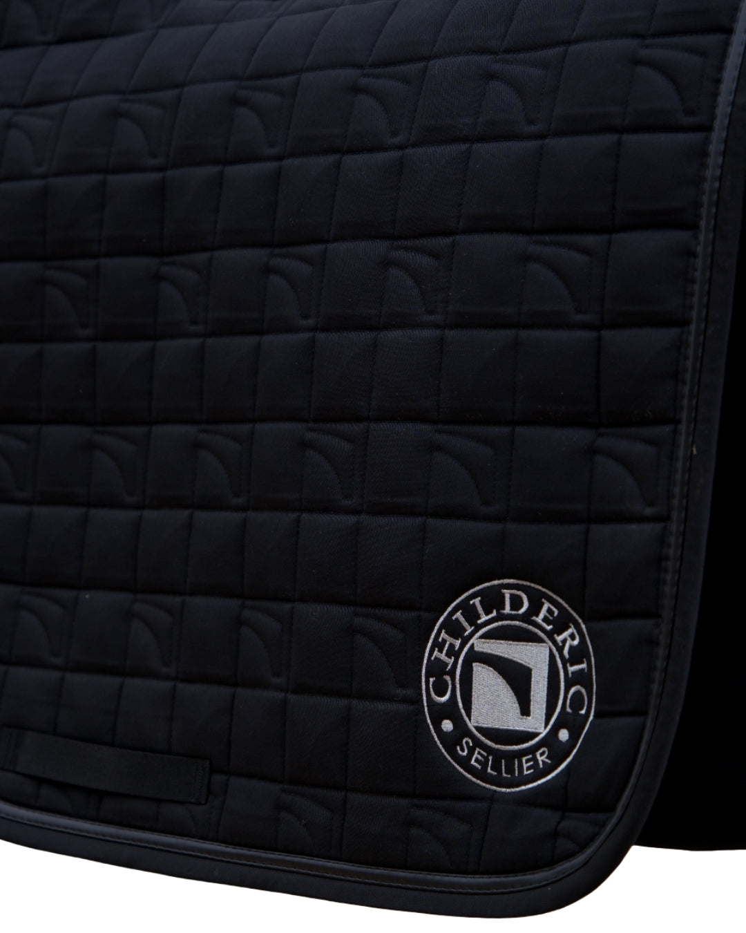 Tapis dressage Childéric noir - collection éphémère